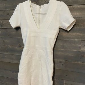 White short sleeved bandage dress